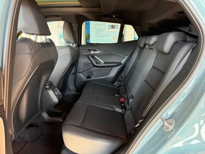BMW X2 20 d xDrive M Sport PANO LED CAM AHK — slika 11
