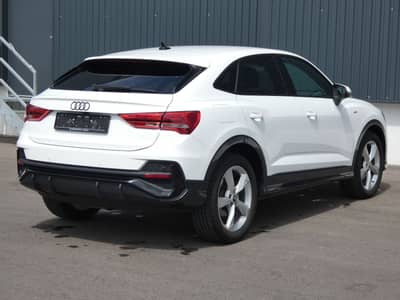Audi Q3 35 TDI Sportback 2xS LINE LED Virtual RFK 19" — slika 26