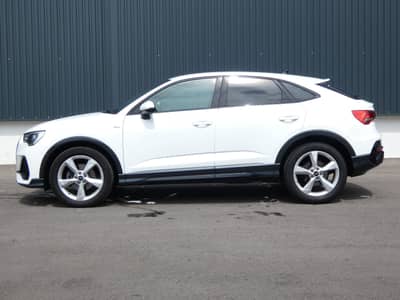 Audi Q3 35 TDI Sportback 2xS LINE LED Virtual RFK 19" — slika 21