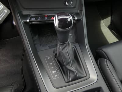 Audi Q3 35 TDI Sportback 2xS LINE LED Virtual RFK 19" — slika 15