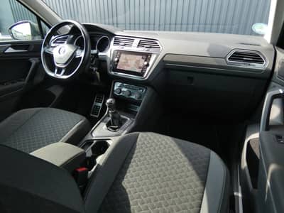 Volkswagen Tiguan 2.0 TDI JOIN Navi ACC SHZ AHK CarPlay — slika 2