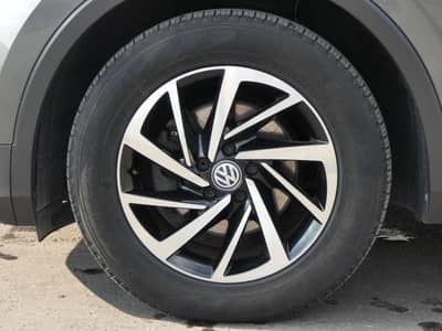 Volkswagen Tiguan 2.0 TDI JOIN Navi ACC SHZ AHK CarPlay — slika 23
