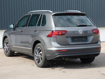 Volkswagen Tiguan 2.0 TDI JOIN Navi ACC SHZ AHK CarPlay — slika 26
