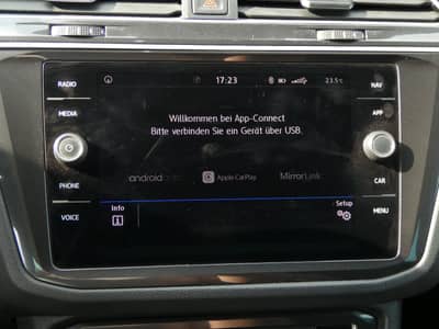 Volkswagen Tiguan 2.0 TDI JOIN Navi ACC SHZ AHK CarPlay — slika 10