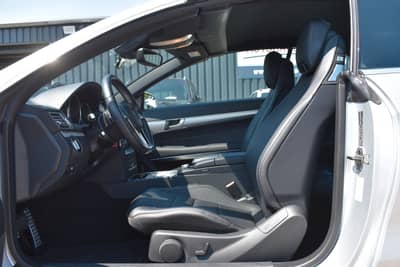 Mercedes-Benz E 350 Cabrio /AMG Line /Harman Kardon/LED/Kamera — slika 13