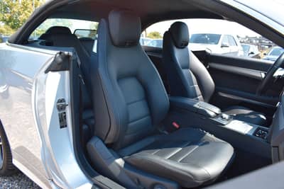 Mercedes-Benz E 350 Cabrio /AMG Line /Harman Kardon/LED/Kamera — slika 15