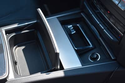 Mercedes-Benz E 350 Cabrio /AMG Line /Harman Kardon/LED/Kamera — slika 22