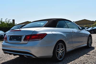 Mercedes-Benz E 350 Cabrio /AMG Line /Harman Kardon/LED/Kamera — slika 4