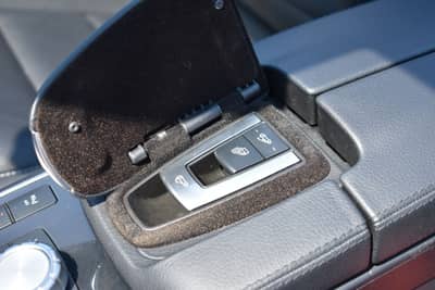 Mercedes-Benz E 350 Cabrio /AMG Line /Harman Kardon/LED/Kamera — slika 23