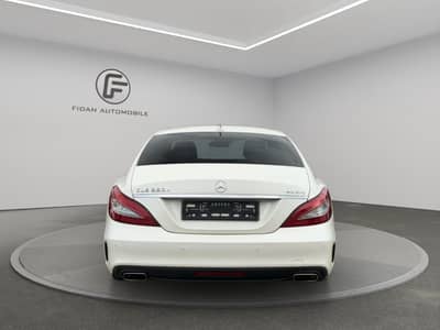 Mercedes-Benz CLS 350d AMG-Line 4Matic*Designo*Night*MBEAM*Dis — slika 25