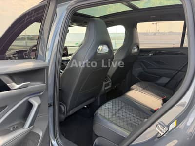 Volkswagen Tiguan 2.0 TD*DSG*R LINE*PAN*NAVI*MATRIX*360*VOL — slika 32