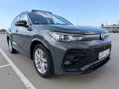 Volkswagen Tiguan 2.0 TD*DSG*R LINE*PAN*NAVI*MATRIX*360*VOL — slika 7