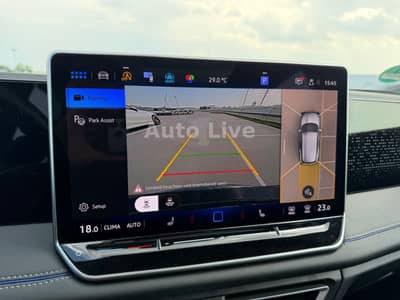 Volkswagen Tiguan 2.0 TD*DSG*R LINE*PAN*NAVI*MATRIX*360*VOL — slika 13