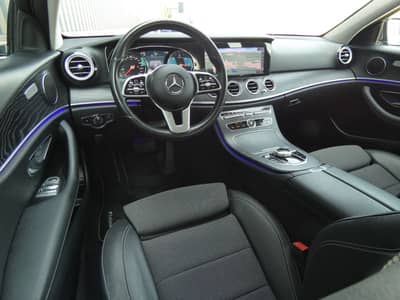 Mercedes-Benz E 200 d 9G 2.0L Avantgarde LED Navi CarPlay 2-Hd — slika 3