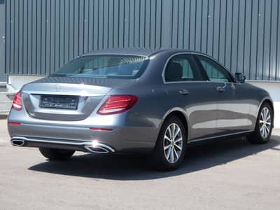 Mercedes-Benz E 200 d 9G 2.0L Avantgarde LED Navi CarPlay 2-Hd — slika 26