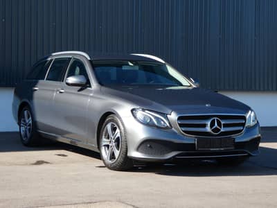 Mercedes-Benz E 200 d T 9G Avantgarde LED Nav AHK 2-Hand 8fach — slika 23