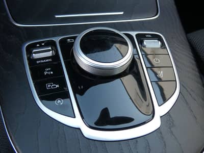 Mercedes-Benz E 200 d T 9G Avantgarde LED Nav AHK 2-Hand 8fach — slika 17
