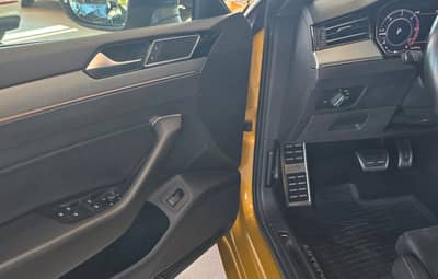 Volkswagen Arteon 2.0TDI DSG R-Line Virtual ACC LED — slika 13