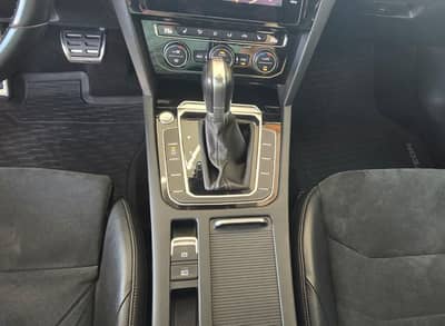 Volkswagen Arteon 2.0TDI DSG R-Line Virtual ACC LED — slika 18