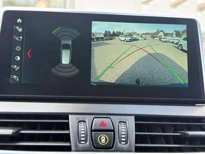 BMW 220d Gran Tourer xDrive M Sport Pano*HUD*Kamera* — slika 18