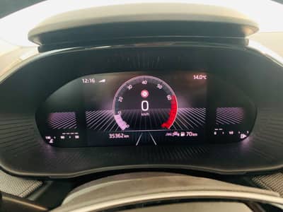 Skoda Fabia Selection Lim°KAMERA°SHZ°NSW°TEMP°LED° — slika 13