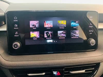 Skoda Fabia Selection Lim°KAMERA°SHZ°NSW°TEMP°LED° — slika 15