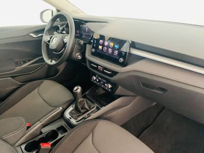 Skoda Fabia Selection Lim°KAMERA°SHZ°NSW°TEMP°LED° — slika 23