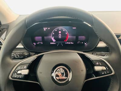Skoda Fabia Selection Lim°KAMERA°SHZ°NSW°TEMP°LED° — slika 16