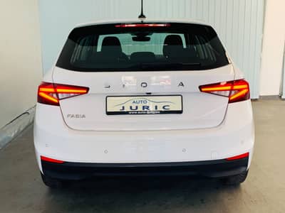 Skoda Fabia Selection Lim°KAMERA°SHZ°NSW°TEMP°LED° — slika 3