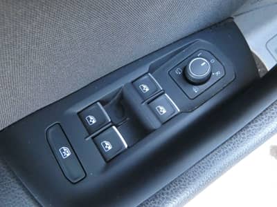 Volkswagen Arteon 2.0 TDI DSG 1-Hand Virtual LED Navi ACC — slika 21