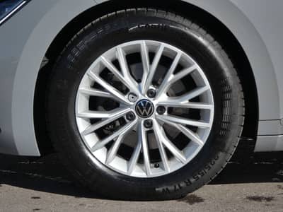 Volkswagen Arteon 2.0 TDI DSG 1-Hand Virtual LED Navi ACC — slika 25