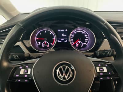 Volkswagen Touran Comfortline BMT°Alcantara°Massage°LED°SHZ — slika 25