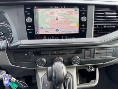 Volkswagen T6.1 Transporter 2,0 TDI*AUTOMATIK*9-SITZE*KLIMA — slika 14