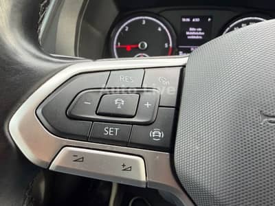 Volkswagen T6.1 Transporter 2,0 TDI*AUTOMATIK*9-SITZE*KLIMA — slika 12