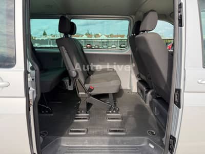 Volkswagen T6.1 Transporter 2,0 TDI*AUTOMATIK*9-SITZE*KLIMA — slika 18
