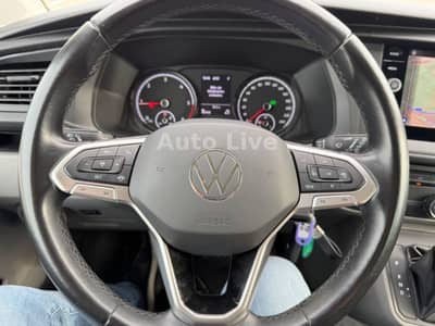 Volkswagen T6.1 Transporter 2,0 TDI*AUTOMATIK*9-SITZE*KLIMA — slika 10