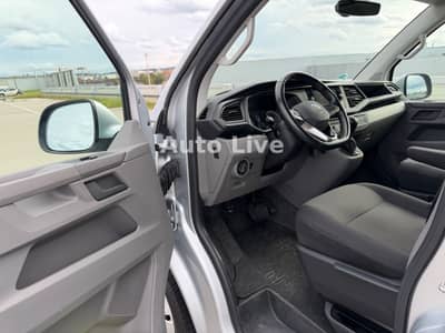 Volkswagen T6.1 Transporter 2,0 TDI*AUTOMATIK*9-SITZE*KLIMA — slika 31