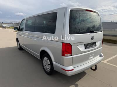 Volkswagen T6.1 Transporter 2,0 TDI*AUTOMATIK*9-SITZE*KLIMA — slika 3