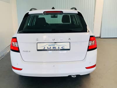 Skoda Fabia Combi Ambition Aut°KAMERA°NAVI°PDC°TEMP° — slika 3