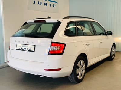 Skoda Fabia Combi Ambition Aut°KAMERA°NAVI°PDC°TEMP° — slika 4