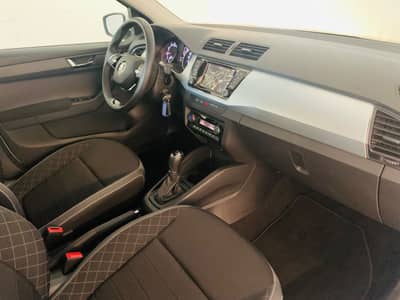 Skoda Fabia Combi Ambition Aut°KAMERA°NAVI°PDC°TEMP° — slika 21