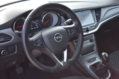Opel Astra K Sports Tourer Edition KLIMA/PDC/TEMPOMAT — slika 9