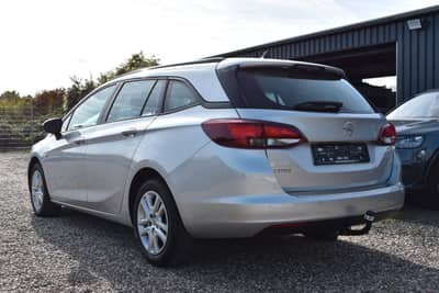 Opel Astra K Sports Tourer Edition KLIMA/PDC/TEMPOMAT — slika 4