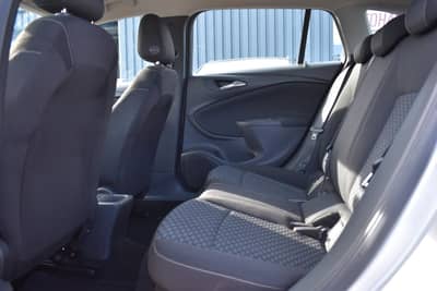 Opel Astra K Sports Tourer Edition KLIMA/PDC/TEMPOMAT — slika 25