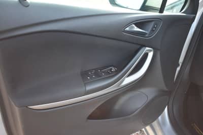 Opel Astra K Sports Tourer Edition KLIMA/PDC/TEMPOMAT — slika 14