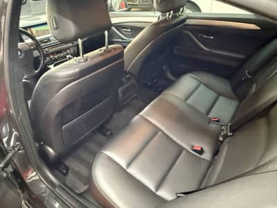 BMW 520d Limo/Navi/LED/Kamera/Leder/HeadUp — slika 17