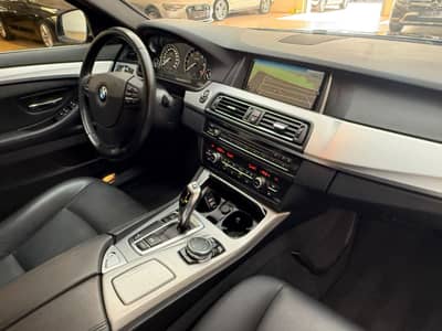 BMW 520d Limo/Navi/LED/Kamera/Leder/HeadUp — slika 14
