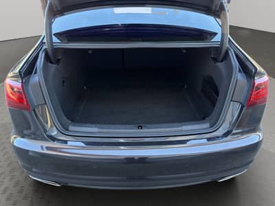 Audi A6 Lim. 3.0 TDI quattro*Xenon*BOSE*GSD*Leder*ACC — slika 16