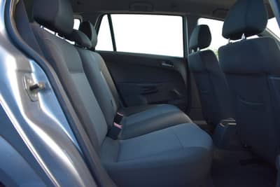 Opel Astra H Caravan Edition TEMPOMAT/KLIMA/PDC — slika 25