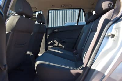 Opel Astra H Caravan Edition TEMPOMAT/KLIMA/PDC — slika 24